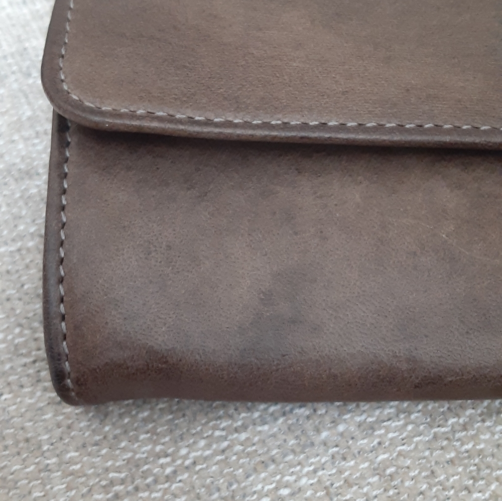 Benheart Brown Leather Snap Wallet - Picture 4 of 11